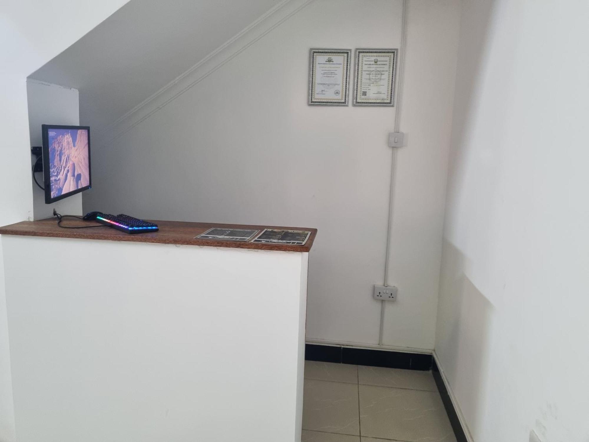 64 Zenj House Luxury Airport B&B Mbweni Exterior foto