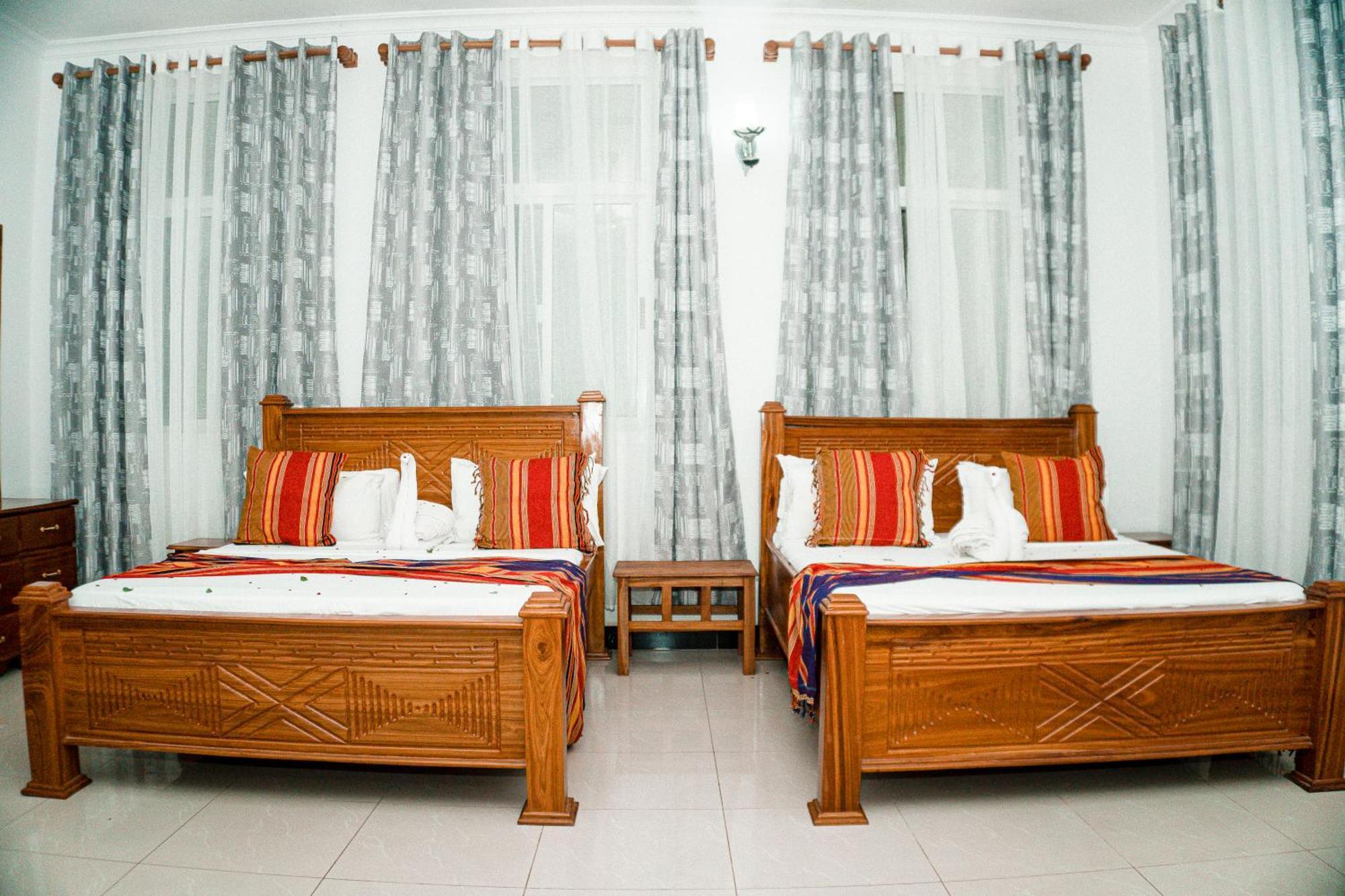64 Zenj House Luxury Airport B&B Mbweni Exterior foto